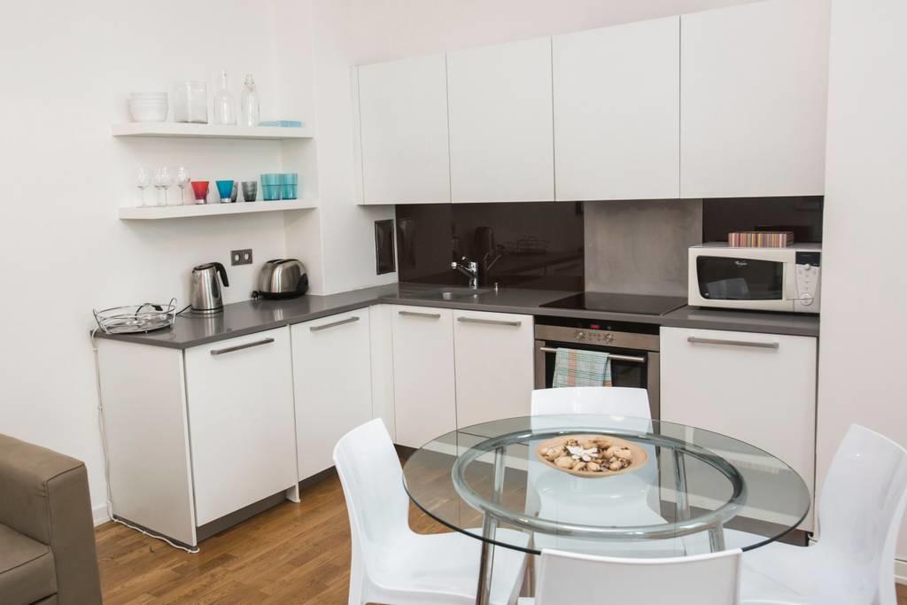 Quiet Apartment With Balcony Charles Bridge Прага Екстер'єр фото