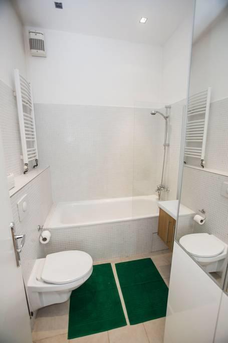 Quiet Apartment With Balcony Charles Bridge Прага Екстер'єр фото